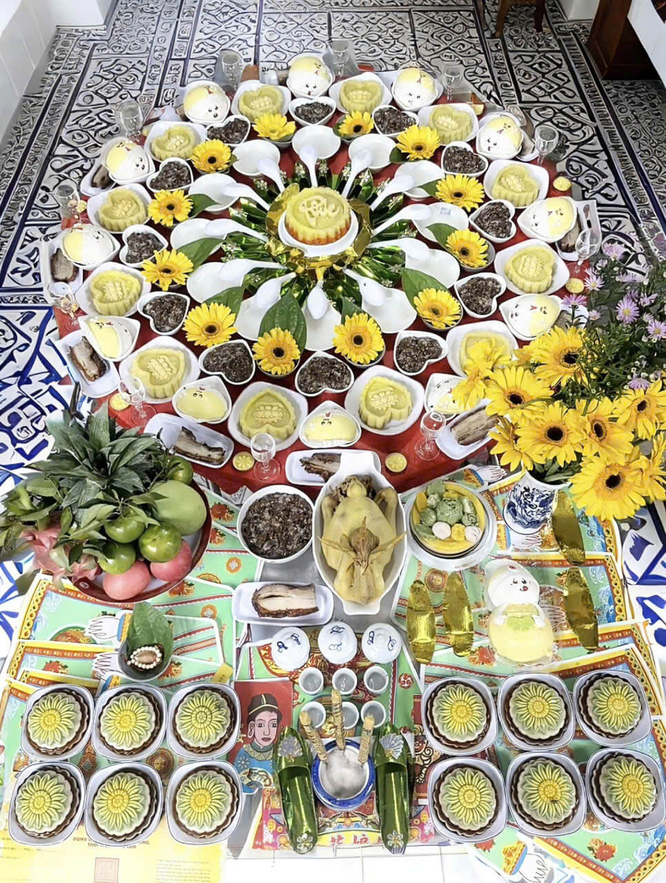 Mâm cúng căn bé trai tone vàng gói 4