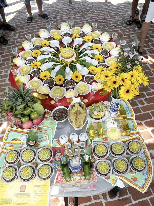 Mâm cúng tôi nôi bé trai tone vàng gói 3