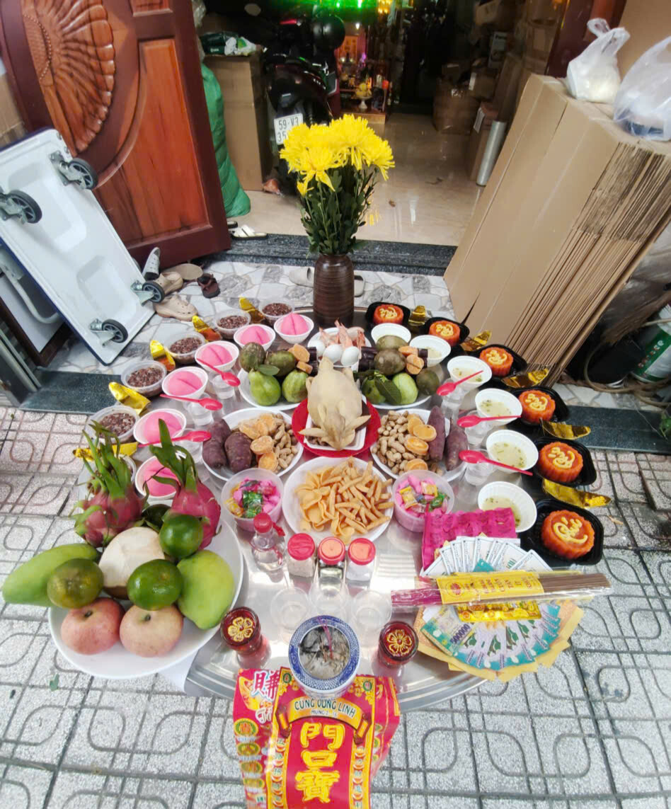Mâm Cúng Cô Hồn Tháng 7 Đủ