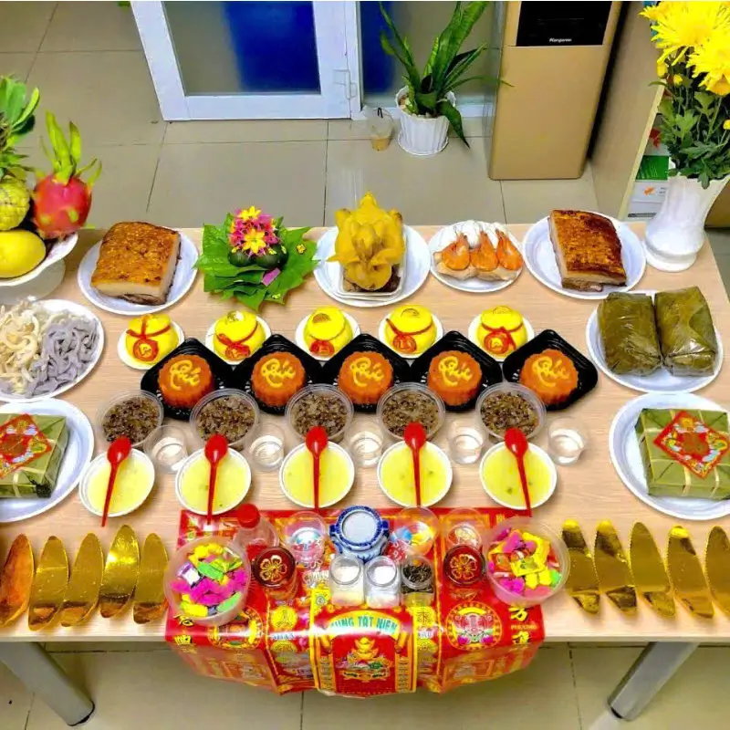 Chúng tôi thiết kế mâm lễ dựa trên sự kết hợp giữa nét đẹp truyền thống và sự tinh tế hiện đại